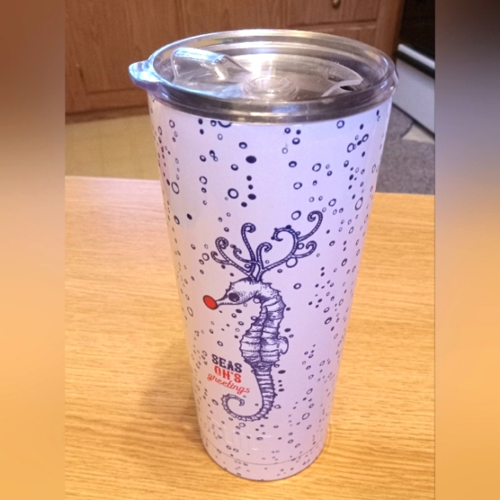 Built Holiday 20oz. Tumbler.  Beach. NWOT
